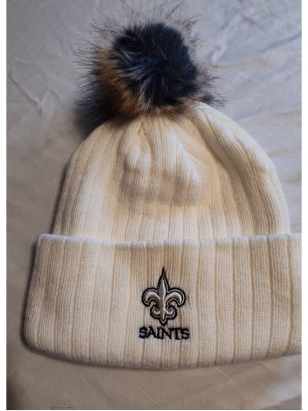 Women's New Orleans Saints Ribbed Knit Pom Beanie Hat White One Size